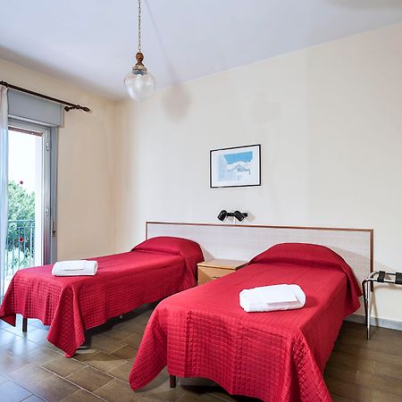 Villa Collina جيارديني ناكسوس المظهر الخارجي الصورة