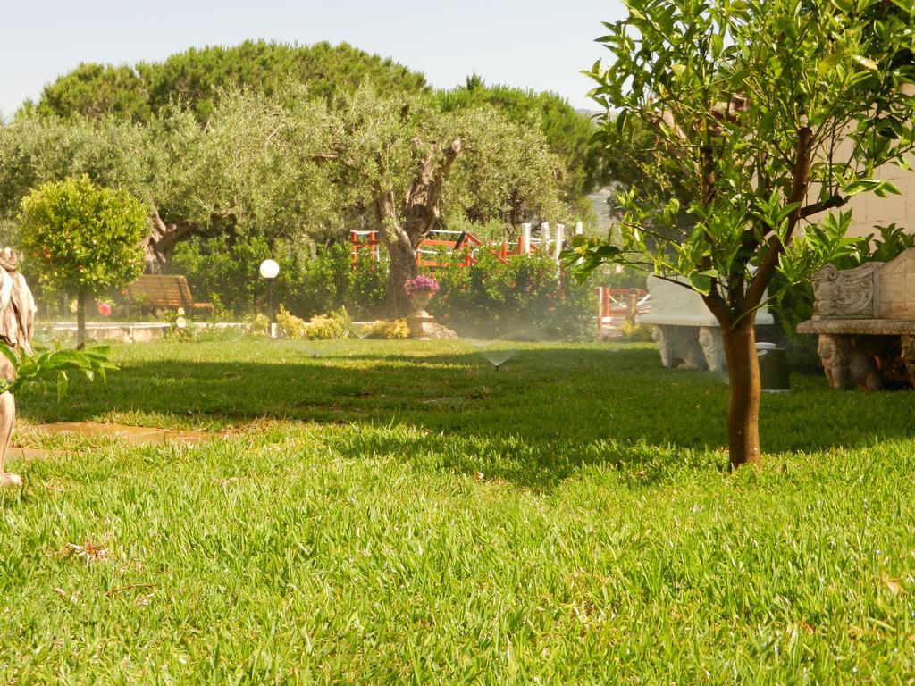 Villa Collina جيارديني ناكسوس الغرفة الصورة