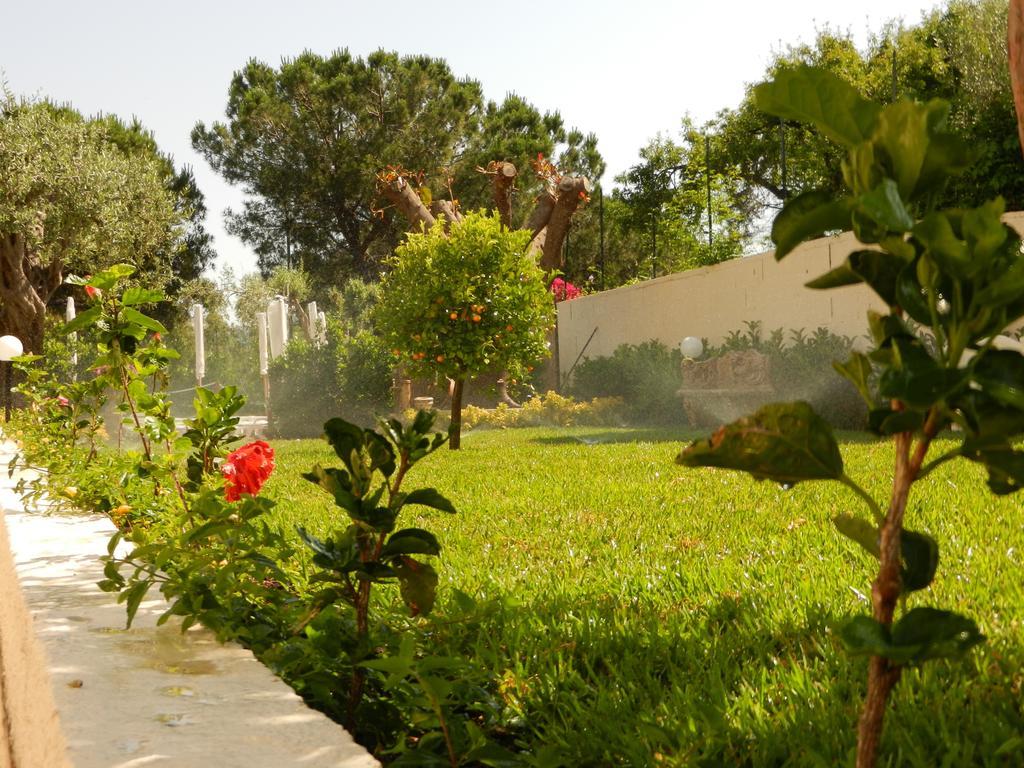 Villa Collina جيارديني ناكسوس المظهر الخارجي الصورة