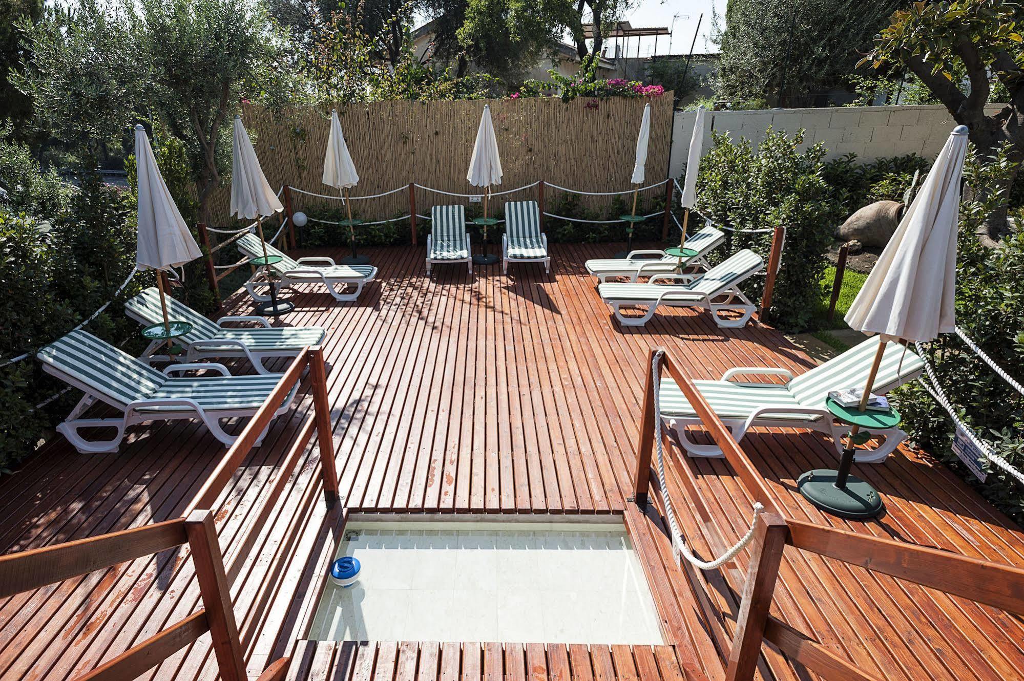 Villa Collina جيارديني ناكسوس المظهر الخارجي الصورة